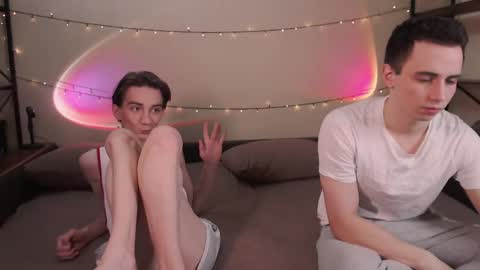 Snapshot of lyonfilm chatting on 03.09.25 KennyEliot online show from 03.09.25