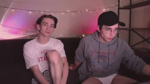 Snapshot of lyonfilm chatting on 10.18.25 KennyEliot online show from 10.18.25