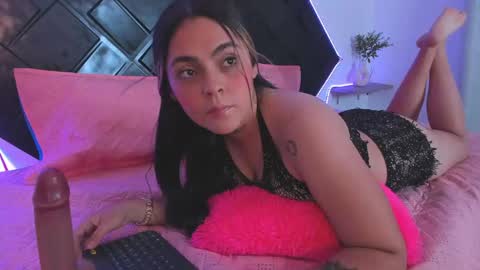 Lyra  online show from 03.23.26