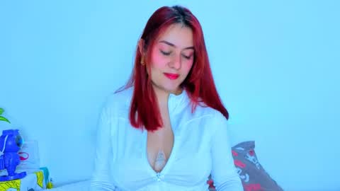 Snapshot of lyracarter chatting on 05.31.26 Lyra Carter online show from 05.31.26