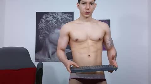 Snapshot of lysan_corv chatting on 12.16.25 Lysan online show from 12.16.25