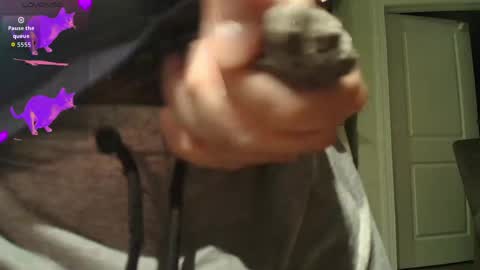 lyxx_2 online show from 03.17.26