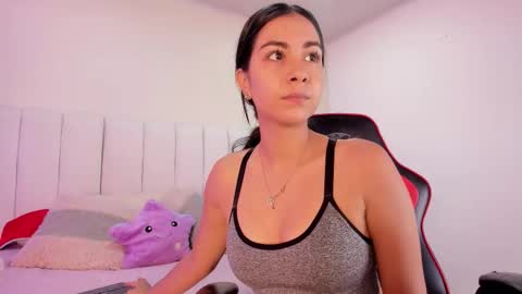 Lizzy smith  online show from 09.10.25