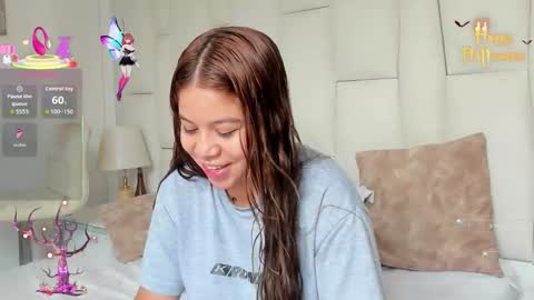 Mila online show from 11.02.25