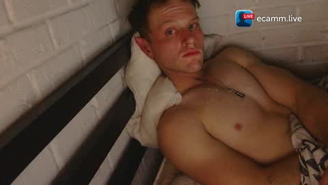 Snapshot of m831481 chatting on 12.11.24 Hotandhairy online show from 12.11.24