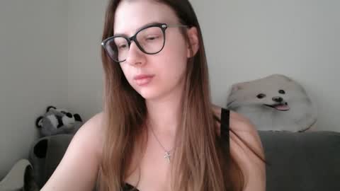 Mary  online show from 12.17.25