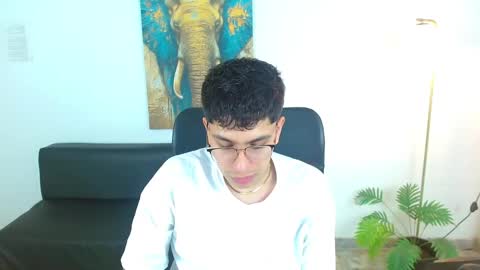 Snapshot of maax_18 chatting on 03.20.26 Max online show from 03.20.26