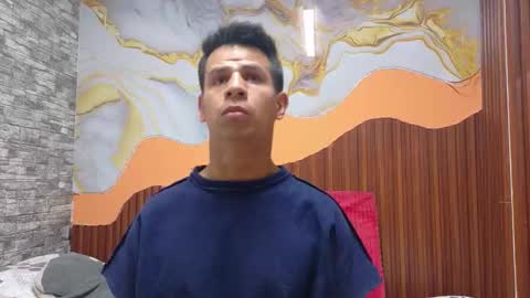 mabelineyesgreen303av online show from 10.31.25