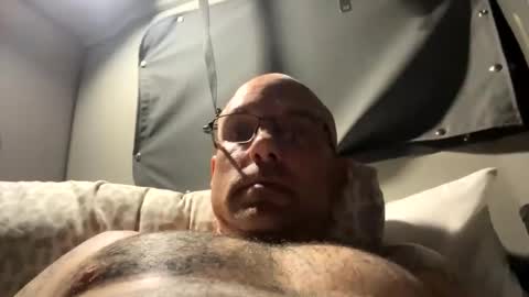 mac402992 online show from 11.08.25