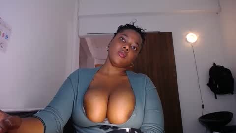 macarenaboobs online show from 04.05.26