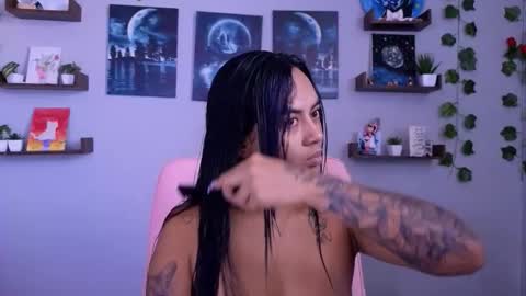 Macey Elliot Modelo Independiente online show from 09.14.25