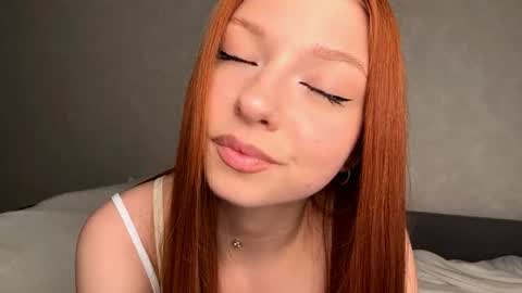 Snapshot of machelleunderdahl chatting on 08.07.26 Nicole online show from 08.07.26