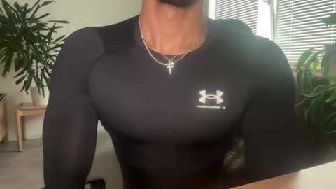 Snapshot of machine_15_ chatting on 04.13.26 machine_15_ online show from 04.13.26