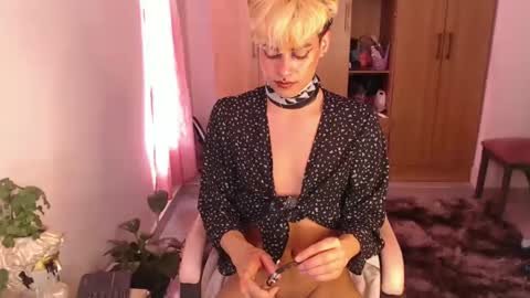 Snapshot of machissex chatting on 12.19.24 machissex online show from 12.19.24