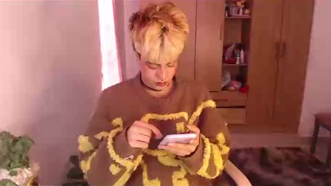 Snapshot of machissex chatting on 12.23.24 machissex online show from 12.23.24