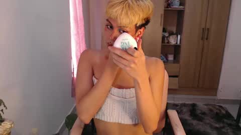 Snapshot of machissex chatting on 12.30.24 machissex online show from 12.30.24