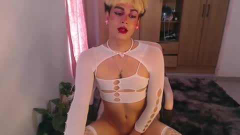 Snapshot of machissex chatting on 01.11.25 machissex online show from 01.11.25