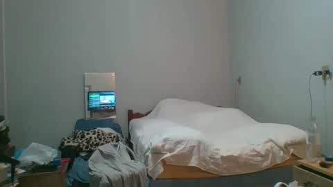 MACHOLIVRE online show from 01.03.25