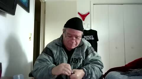 Snapshot of mackdocc001 chatting on 01.08.26 mackdocc001 online show from 01.08.26