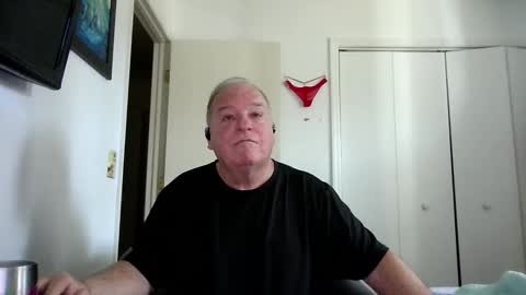 Snapshot of mackdocc001 chatting on 02.24.26 mackdocc001 online show from 02.24.26
