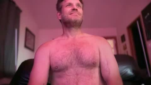 Snapshot of mackincaliallday chatting on 07.13.26 MackinCaliAllDay online show from 07.13.26