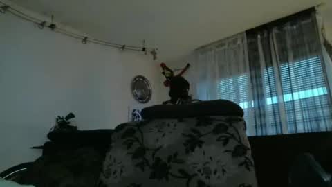 Manuel online show from 12.17.24