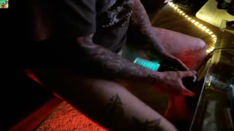 Manuel online show from 03.05.25