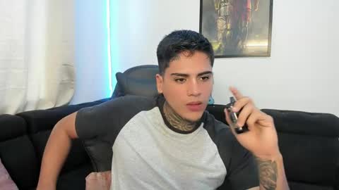 Snapshot of mad_maxxx1 chatting on 02.28.25 max online show from 02.28.25