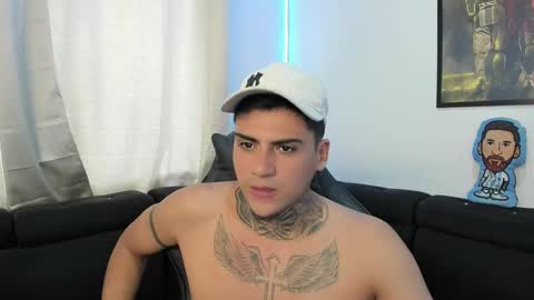 Snapshot of mad_maxxx1 chatting on 03.02.25 max online show from 03.02.25