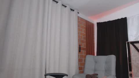 Agathaa white online show from 04.14.26