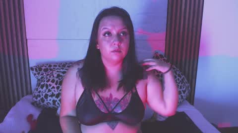 Snapshot of madam_artemisa chatting on 03.09.25 madam_artemisa online show from 03.09.25