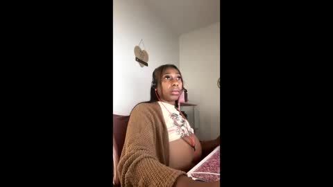 madam_glam online show from 02.26.26