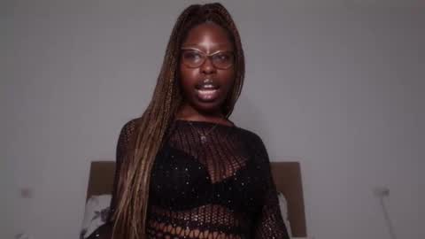 YourMadamIndigo online show from 01.04.25