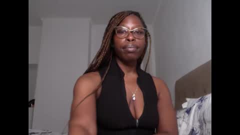 YourMadamIndigo online show from 02.16.25