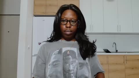 YourMadamIndigo online show from 10.13.25