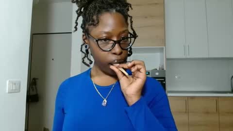 YourMadamIndigo online show from 01.15.26