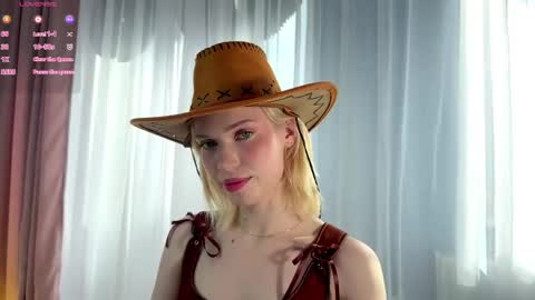 Fiona online show from 04.10.26