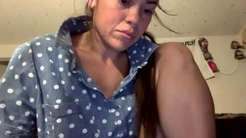 SummerPeach online show from 12.23.24