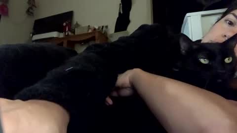 SummerPeach online show from 01.20.25