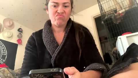 SummerPeach online show from 01.21.25