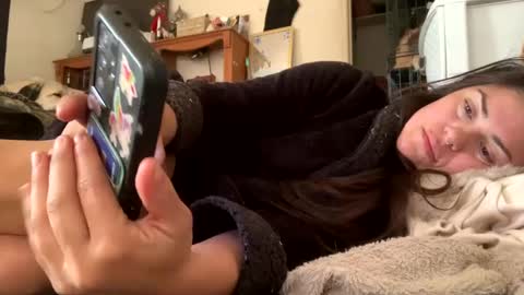 SummerPeach online show from 01.22.25