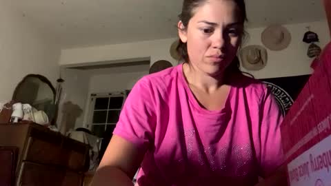 SummerPeach online show from 01.28.25