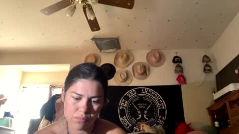 SummerPeach online show from 01.29.25