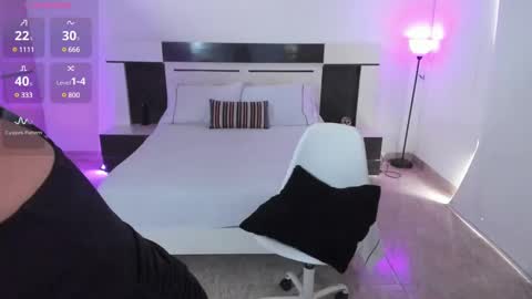 Snapshot of maddie_foxx chatting on 03.11.25 Maddie online show from 03.11.25