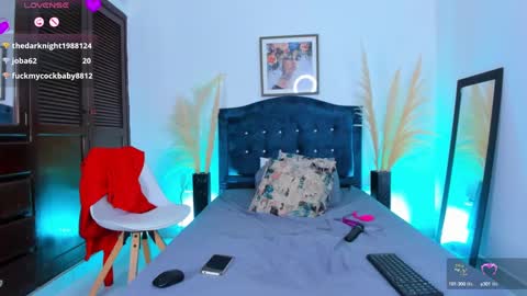 Snapshot of maddie_swift chatting on 02.22.25 Maddie online show from 02.22.25