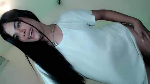 Snapshot of maddiejackson chatting on 01.27.25 Im ZY DONT FORGET TO FOLLOW ME - online show from 01.27.25