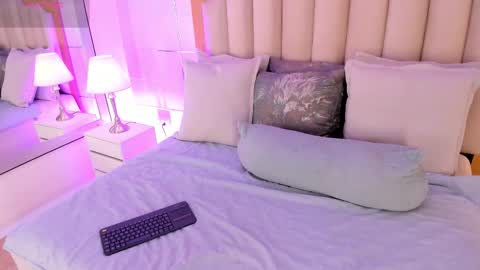    online show from 01.11.26