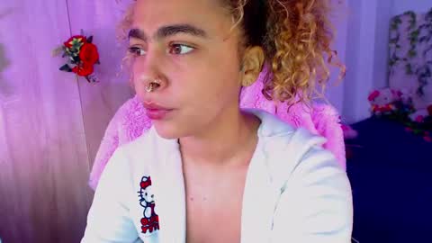 maddiie and clyde online show from 10.21.25