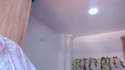 maddiie and clyde online show from 11.18.25