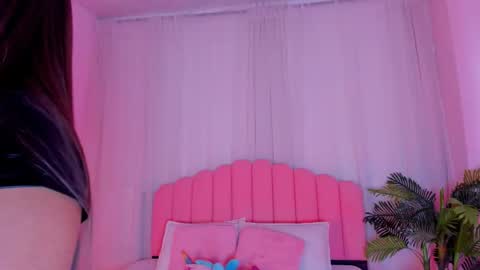 Snapshot of maddy__bigboobs chatting on 10.15.25 maddy__bigboobs online show from 10.15.25